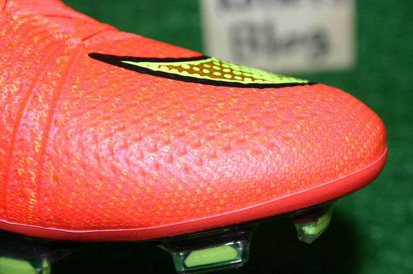 NIKE マーキュリアルヴェイパー スーパーフライ 4 FG 考察