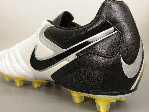 ティエンポ スーパーリゲラ 3 登場 : Kohei's BLOG サッカー