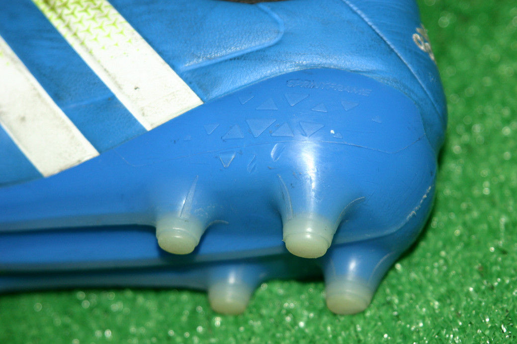 人工芝で使用したサッカースパイクの手入れ方法 激落ちくん Kohei S Blog サッカースパイク情報ブログ 人工芝で使用したサッカースパイクの手入れ方法 激落ちくん Kohei S Blog サッカースパイク情報ブログ
