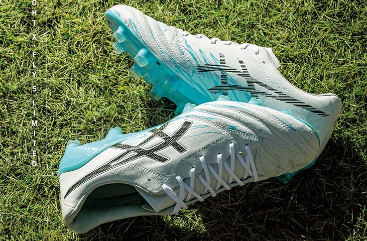 【4/2までの限定価格】 DS LIGHT x-fly5 limited 日本の伝統模様「矢絣（やがすり）」をモチーフにしたサッカー用