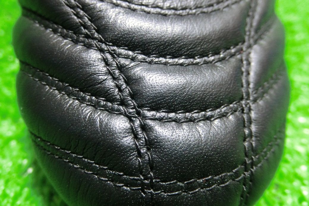 詳細】 ミズノ モレリアNEO2 ブラックアウト (100足限定