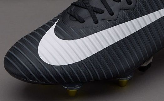 サッカースパイクナイキアンチクロック ナイキ アンチクロッグトラクション】 30%OFF 値下げセール情報