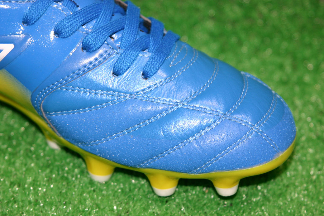 詳細】 アンブロ アクセレイタープロ (2017) : Kohei's BLOG サッカー