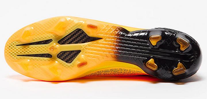 リオネル・メッシ 黒台座 リオネル・メッシ 黒台座 LEYENDA PACK | adidas football
