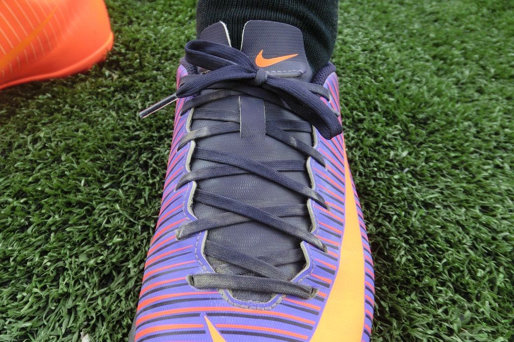 比較レビュー】 マーキュリアルビクトリーVI vs マーキュリアル