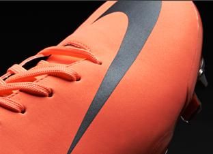 マーキュリアルヴェイパー8 HG-V 登場 : Kohei's BLOG サッカー