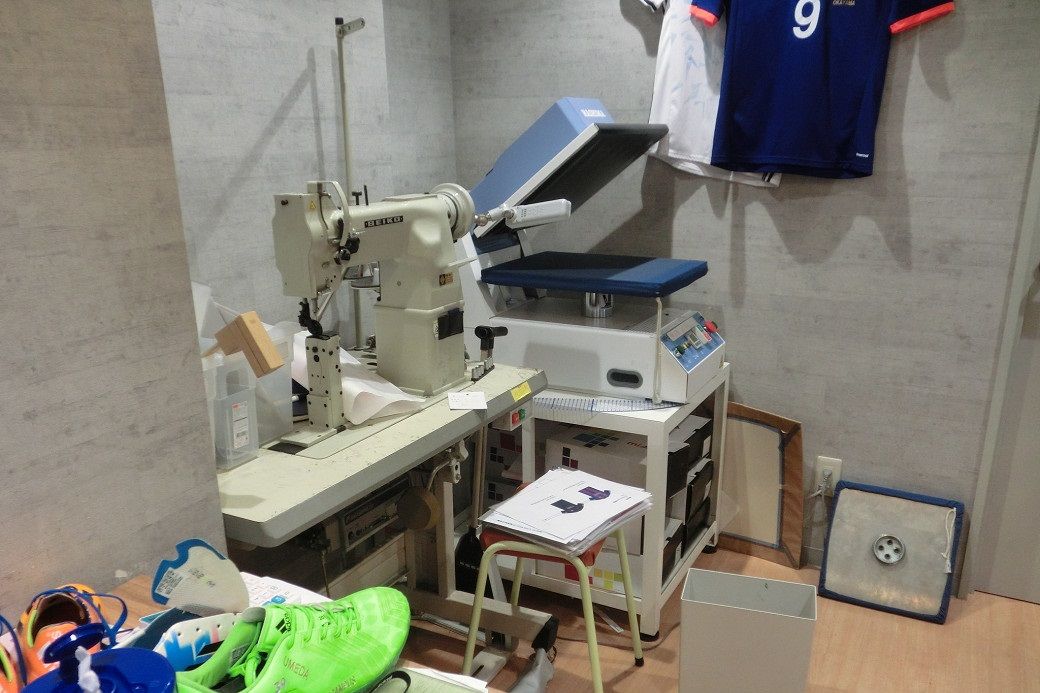 店舗リポート アディダス クラフトマンセンター 梅田店に行ってきた Kohei S Blog サッカースパイク情報ブログ