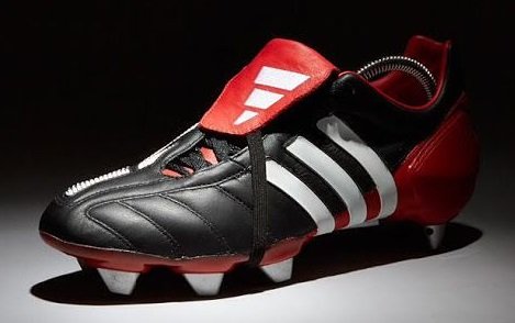 adidas プレデター マニアサッカーシューズ スパイク 黒赤 adidas プレデター マニアサッカーシューズ スパイク 黒赤