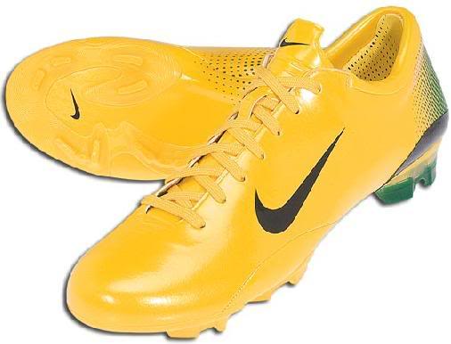 Nike ヴェノム　マーキュリアール3足 NIKEスパイク 2014秋 ラインナップ : Kohei's BLOG サッカー