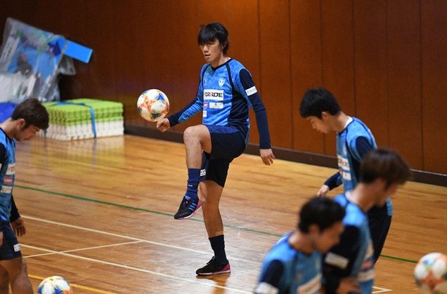 横浜fcに移籍したmf中村俊輔の着用スパイクをレポート Kohei S Blog サッカースパイク情報ブログ 横浜fcに移籍したmf中村俊輔の着用スパイクをレポート Kohei S Blog サッカースパイク情報ブログ