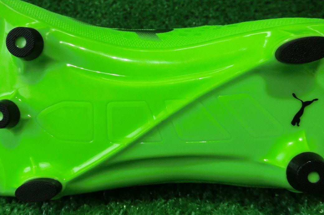 プーマサッカースパイク　エヴォパワーヴィガー2 SG 楽天市場】プーマ エヴォパワー vigor 2 hgの通販