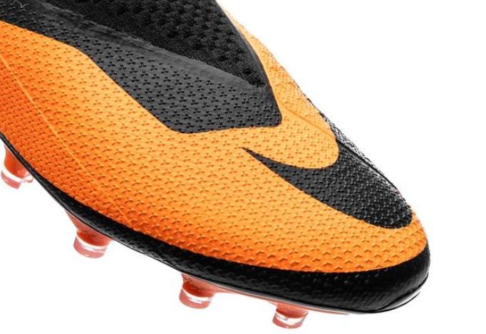NIKE - ナイキ ハイパーヴェノム ファントム II FG(カモフラージュ×ブラウン) ナイキ ハイパーヴェノム ファントム II FG(カモフラージュ