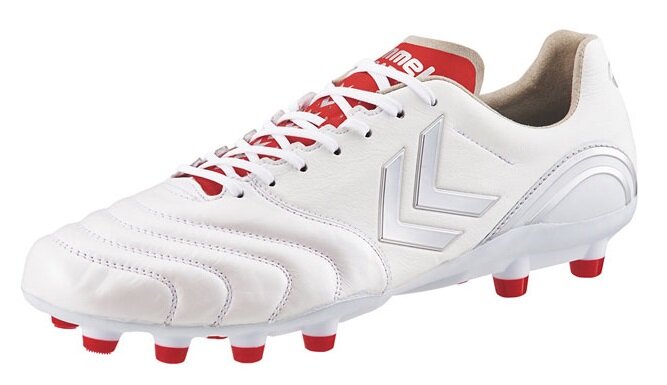 ヒュンメル 新作サッカースパイク「ヴォラート2」正式公開 : Kohei's