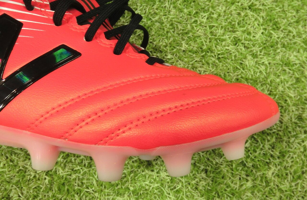 ニューバランスのhgスパイクの中で一番軽いモデルは何 検証 Kohei S Blog サッカースパイク情報ブログ ニューバランスのhgスパイクの中で一番軽いモデルは何 検証 Kohei S Blog サッカースパイク情報ブログ