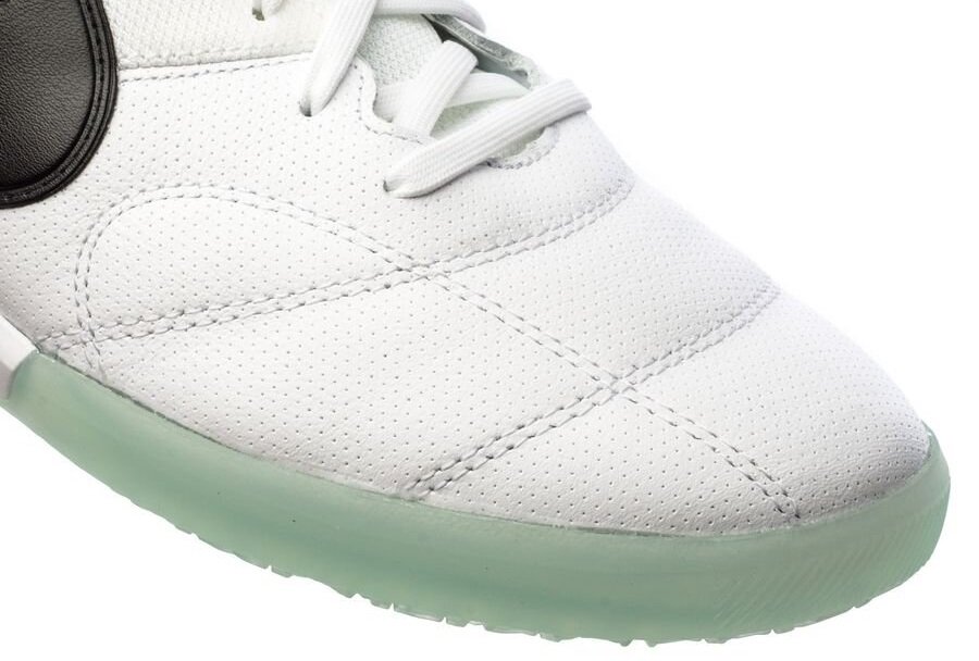 Nike フットサルシューズ リアクトガト　ホワイト/ブルー　海外モデル Nike フットサルシューズ リアクトガト ホワイト/ブルー 海外