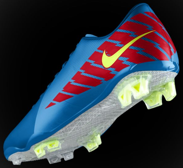 Mercurial Vapor VII iD 登場 : Kohei's BLOG サッカースパイク情報ブログ