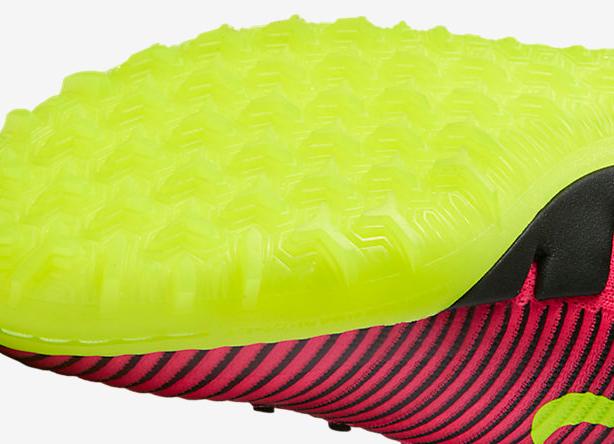 ナイキ マーキュリアルX プロキシモ2 TF 正式公開 : Kohei's BLOG