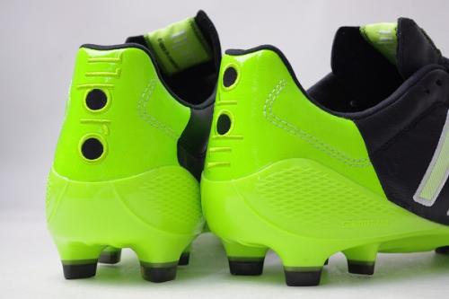 パティーク 11プロ SL 登場 : Kohei's BLOG サッカースパイク