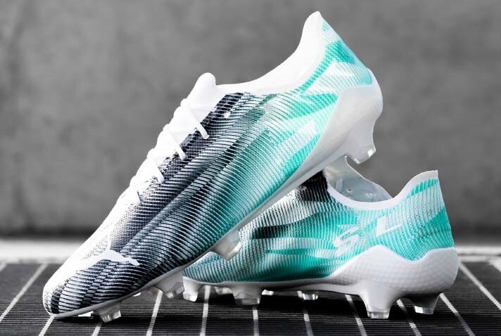 片足90グラムの最軽量サッカースパイク第2弾「PUMA ウルトラSL 片足90グラムの最軽量サッカースパイク第2弾「PUMA ウルトラSL