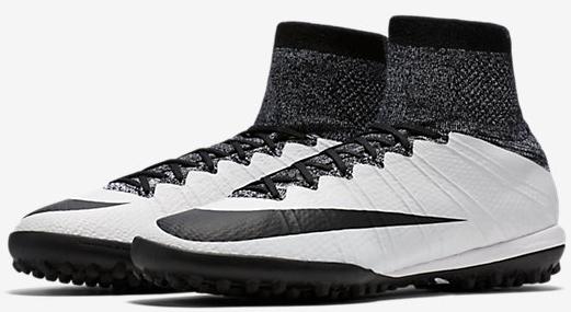 廃盤レアモデル　NIKE ナイキ　フットボール　フットサルシューズ 人気商品レアな廃盤NIKE GATO ナイキガト フットサルシューズ26