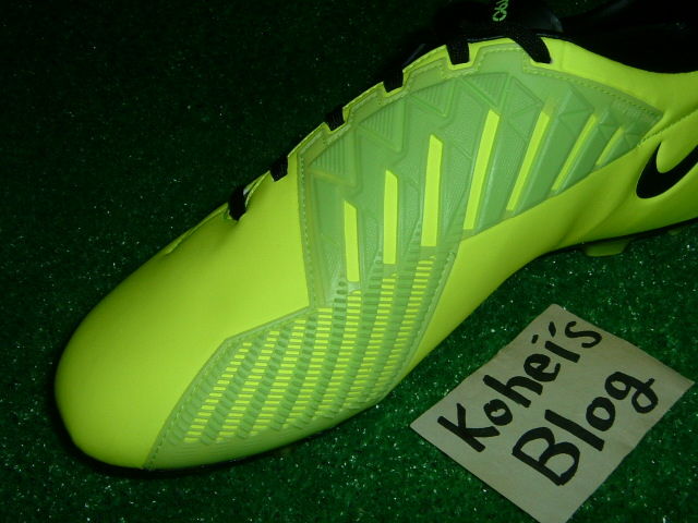 NIKE T90 レーザー4 HG-B ACC : Kohei's BLOG サッカースパイク情報ブログ