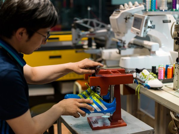 アディダス クラフトマンセンターでスパイクを加工してもらった感想 Kohei S Blog サッカースパイク情報ブログ アディダス クラフトマンセンターでスパイクを加工してもらった感想 Kohei S Blog サッカースパイク情報ブログ