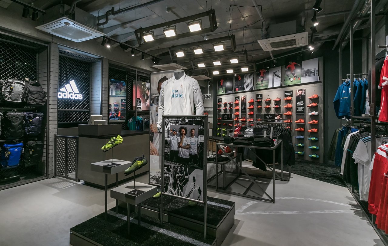サッカーショップkamo 原宿店3階 Adidasフロアリニューアル レポート Kohei S Blog サッカースパイク情報ブログ