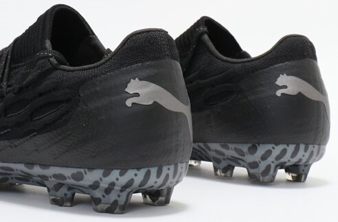 PUMAフューチャー5.1のHGトップモデルにローカットが登場