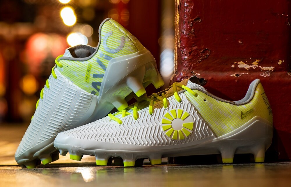 gavic サッカースパイク 新作 ガビック マトゥー天二十 & 人二十 正式公開 (GK用スパイクと鍛錬