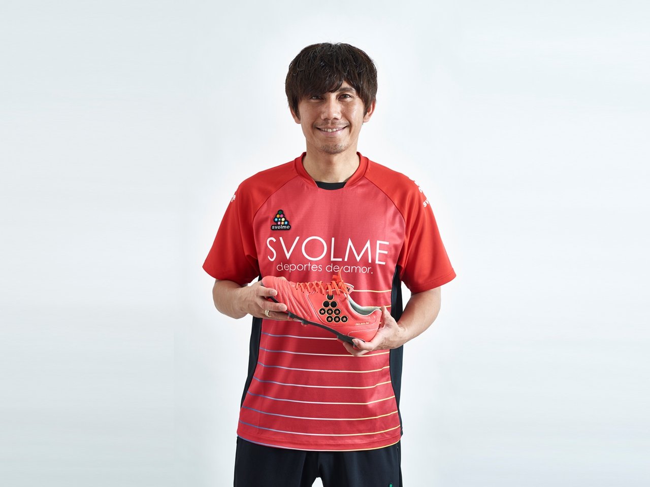 柏木陽介がスボルメと正式契約!スパイクはデルサルマ4LEを着用 柏木陽介がスボルメと正式契約!スパイクはデルサルマ4LEを着用