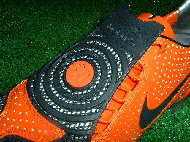 トータル９０　FG Nike Total 90 Shoot II Multiground gold soccer boots