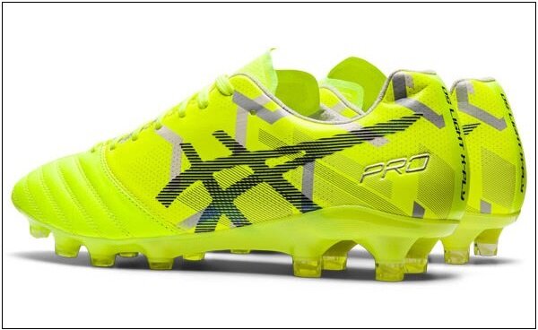 アシックス Dsライトx Fly Pro L E 限定カラーが登場 Kohei S Blog サッカースパイク情報ブログ アシックス Dsライトx Fly Pro L E 限定カラーが登場 Kohei S Blog サッカースパイク情報ブログ