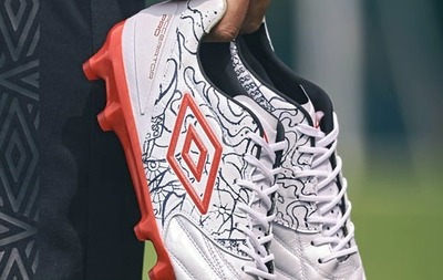 UMBRO アクセレイターU by GAKU MATSURI 新色登場！ : Kohei's BLOG