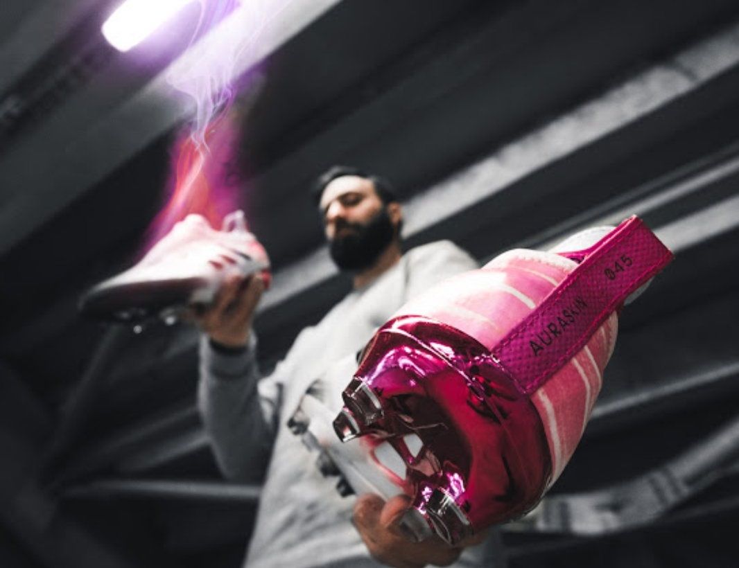 新色】 アディダス グリッチ18 FG/AG Aura Pack & City Pack 新色】 アディダス グリッチ18 FG/AG Aura Pack & City Pack