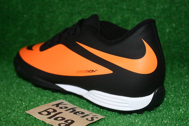 NIKE - NIKE (ナイキ) ハイパーヴェノム フェイド ＴＦ NIKE ナイキ ハイパーヴェノム フェイド TF ジュニア(オレンジ