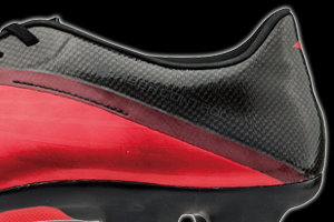 新色】 ミズノ バサラ101 JAPAN レッド×ブラック : Kohei's BLOG