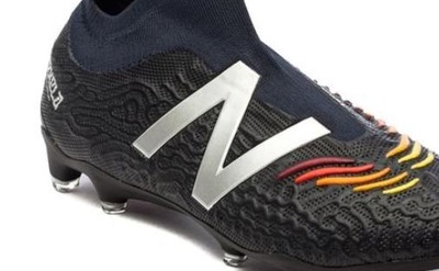 ニューバランス初のレースレススパイク登場「テケラV3」正式公開