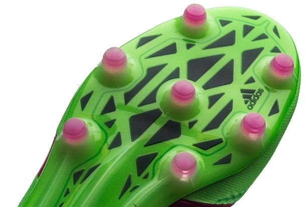 adidas エース15.1 と エース16.1 のFG/AGソールの進化過程 : Kohei's