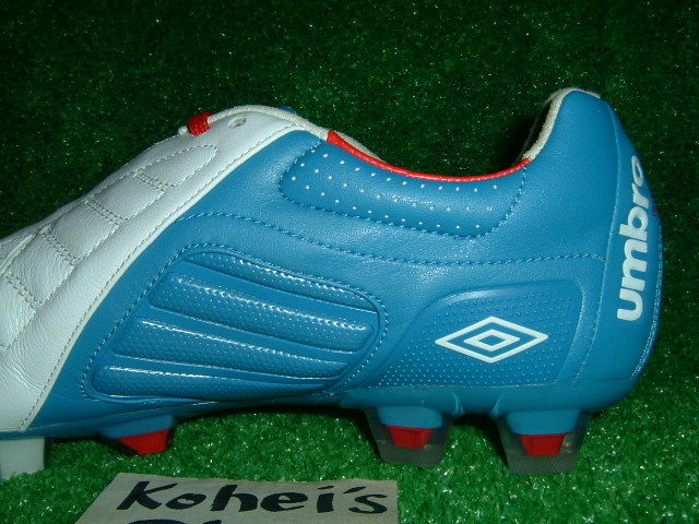 UMBRO ジオメトラプロ : Kohei's BLOG サッカースパイク情報ブログ