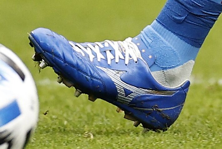グリップ力のある靴紐「ミズノ ゼログライドシューレース」が正式公開 : Kohei's BLOG サッカースパイク情報ブログ