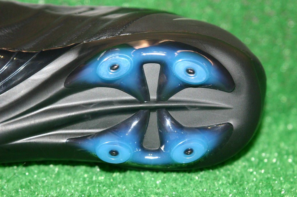 Amazon | ミズノ（MIZUNO） サッカー スパイク レビュラ(REBULA