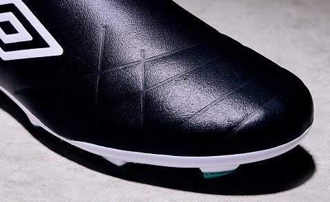 アンブロ ユーメデューサ3エリート FG 26.0 umbro アンブロ ユーメデューサ Ⅲ エリート FG(ブラック×ホワイト