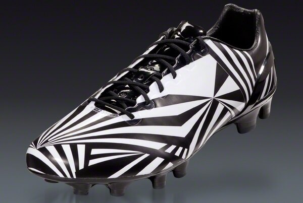 ウルトラアルティメットDAZZLEFG ウルトラアルティメットDAZZLEFG PUMA限定スパイク「ウルトラ