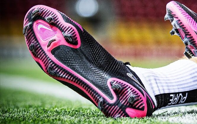 ナイキ新作スパイク「ファントムGT エリート FG」正式公開
