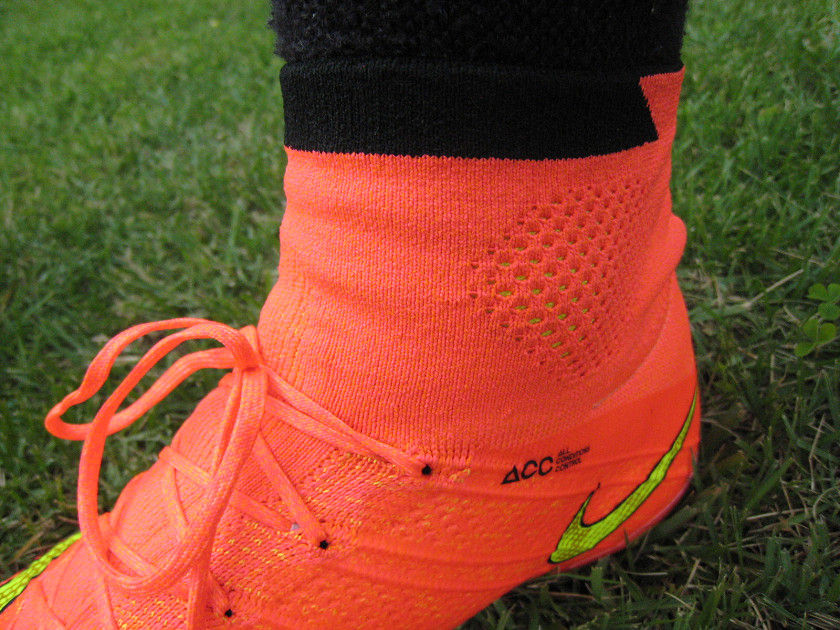 NIKE マーキュリアルスーパーフライ4 fg 26cm ヴェイパー ナイキ マーキュリアル スーパーフライ FG レビュー : Kohei's