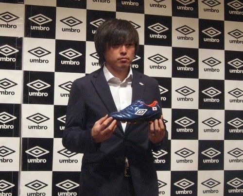 アンブロ アクセレイター ESE 777足限定 : Kohei's BLOG サッカー