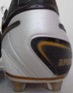 スーパーリゲラの2代目登場 : Kohei's BLOG サッカースパイク情報ブログ