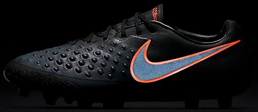 NIKE マジスタオーパス2 AG-PRO 登場 Pitch Dark Pack : Kohei's