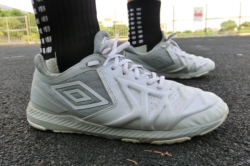 レビュー Umbro クロスtrプレミア2 ファースト 評価 マルチトレーニングシューズ Kohei S Blog サッカースパイク情報ブログ