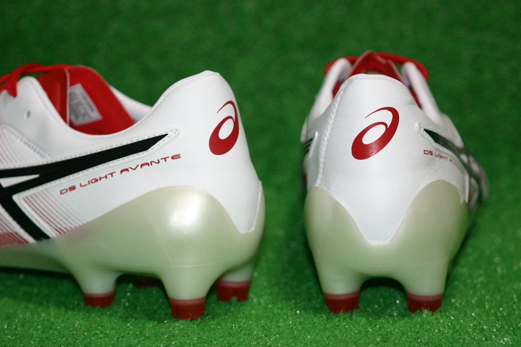 詳細】 アシックス DSライトアバンテ (赤×白) : Kohei's BLOG サッカー